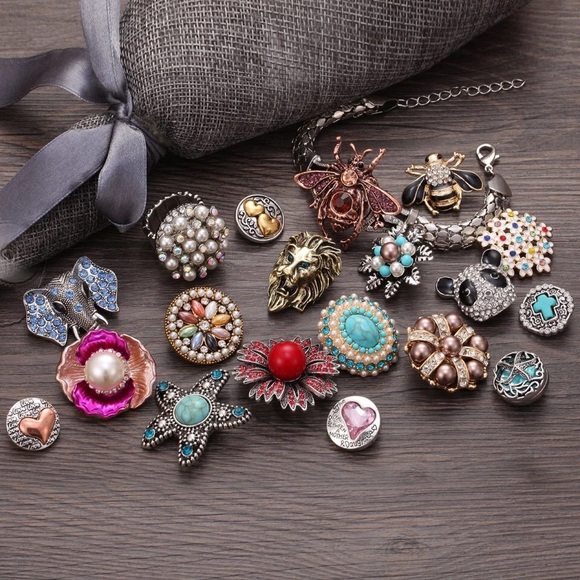 Snap button bracelet - Picture 7 of 7